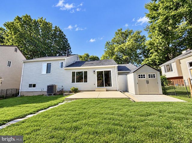 12 GLAZEBROOK CT, Gaithersburg, MD 20878