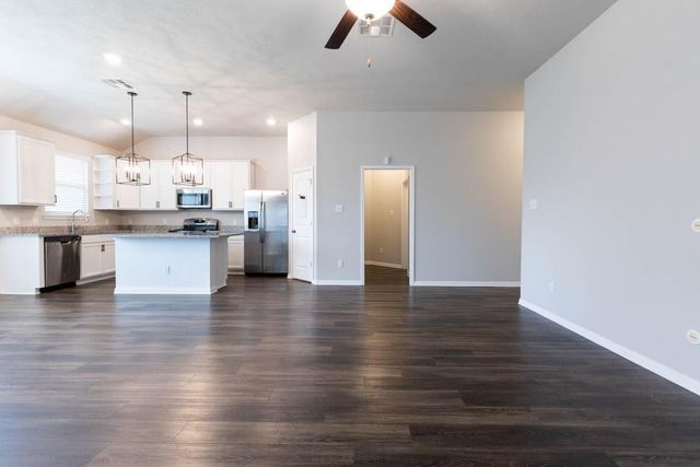 1001 Rootstock Road, Brenham, TX 77833