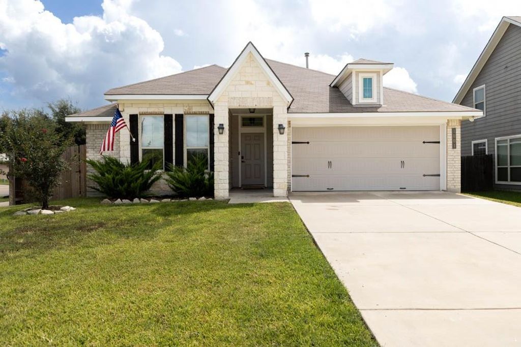 1001 Rootstock Road, Brenham, TX 77833