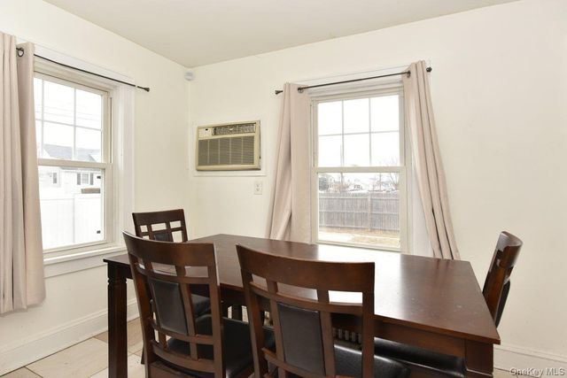 116 15th Avenue, West Babylon, NY 11704