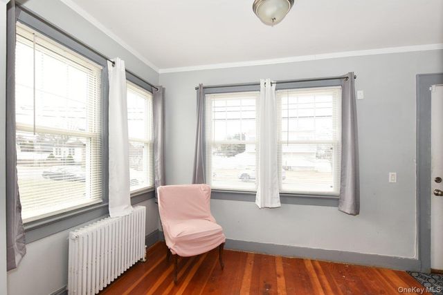 116 15th Avenue, West Babylon, NY 11704