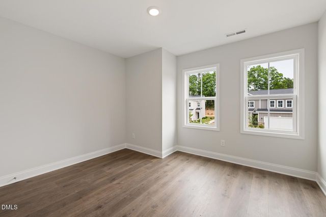 4466 Dominion Crest Drive, Apex, NC 27523