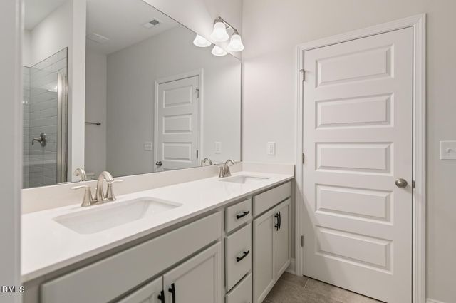 4466 Dominion Crest Drive, Apex, NC 27523