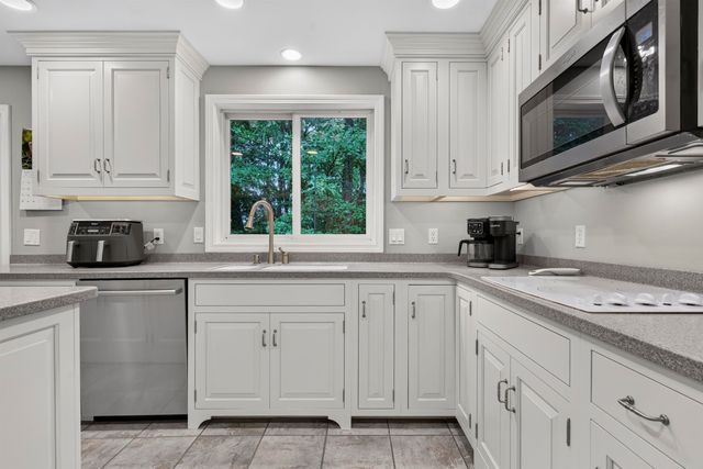 12 Snowshoe Hill Road, Claremont, NH 03743