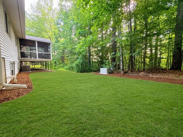 12 Snowshoe Hill Road, Claremont, NH 03743