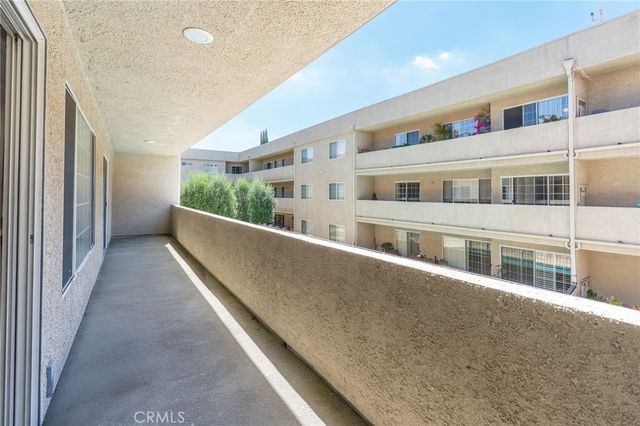 4647 Willis, Sherman Oaks, CA 91403