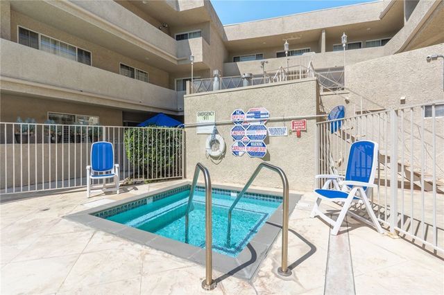 4647 Willis, Sherman Oaks, CA 91403