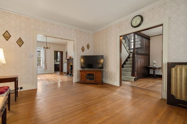42 Bigelow St, Boston, MA 02135