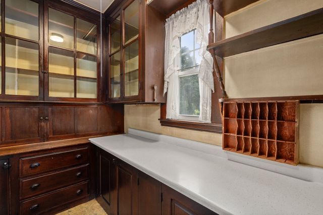 42 Bigelow St, Boston, MA 02135