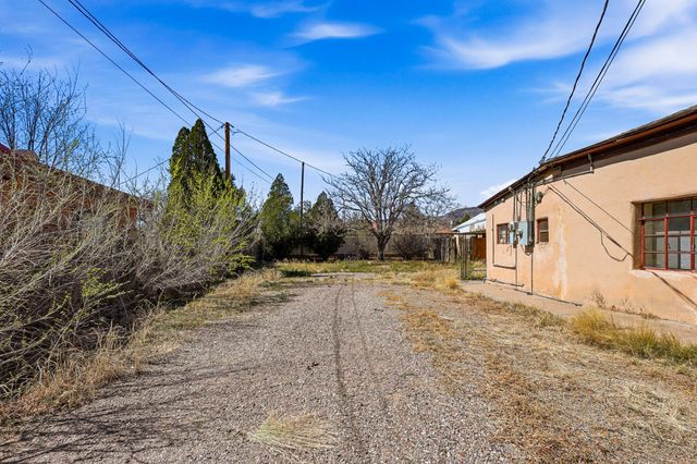 303 Eaton Avenue, Socorro, NM 87801