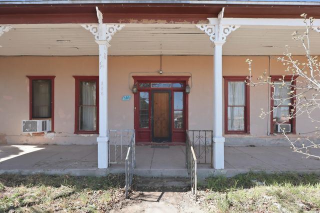303 Eaton Avenue, Socorro, NM 87801