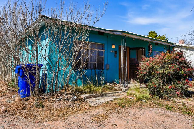 303 Eaton Avenue, Socorro, NM 87801
