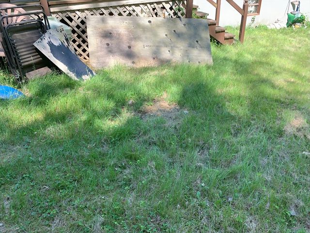 389 Breakneck Rd, Southbridge, MA 01550