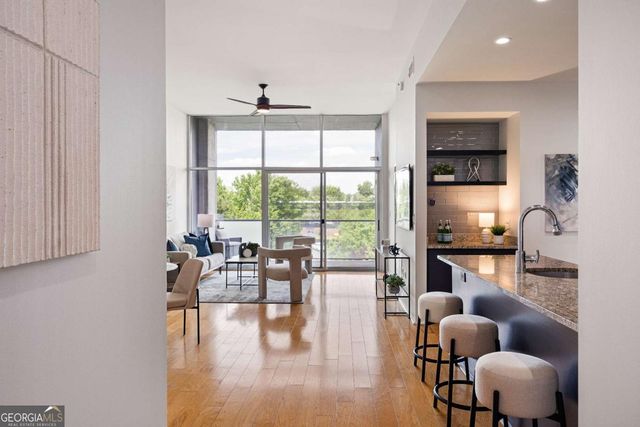 130 Arizona Avenue NE 301, Atlanta, GA 30307