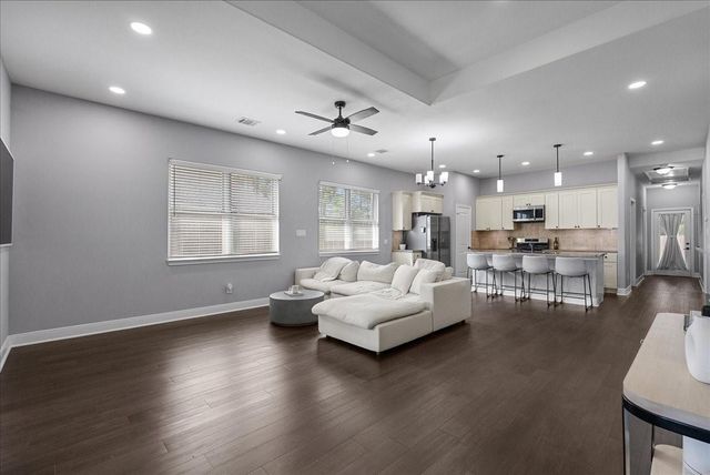 20061 Torrey Pines Lane, Cleveland, TX 77327