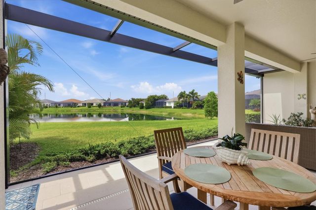 7712 SANDHILL LAKE DRIVE, Sarasota, FL 34241