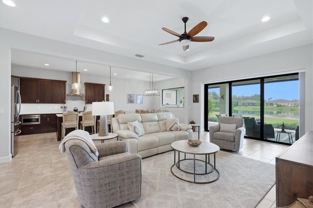 7712 SANDHILL LAKE DRIVE, Sarasota, FL 34241