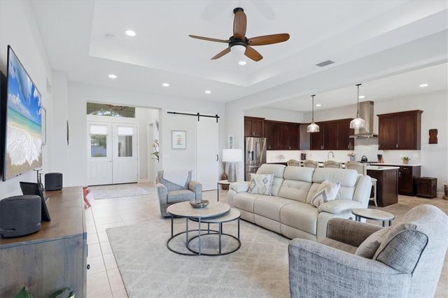 7712 SANDHILL LAKE DRIVE, Sarasota, FL 34241