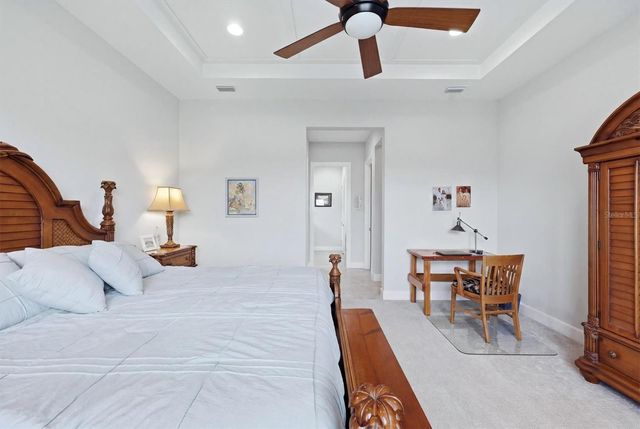 7712 SANDHILL LAKE DRIVE, Sarasota, FL 34241