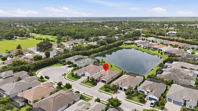 7712 SANDHILL LAKE DRIVE, Sarasota, FL 34241