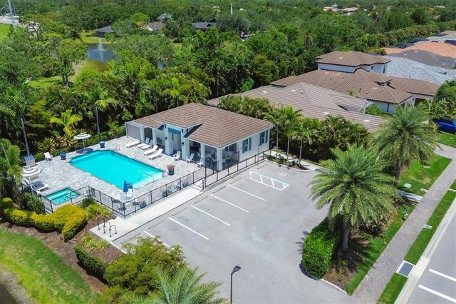 7712 SANDHILL LAKE DRIVE, Sarasota, FL 34241