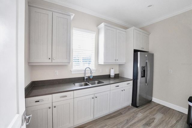 7712 SANDHILL LAKE DRIVE, Sarasota, FL 34241