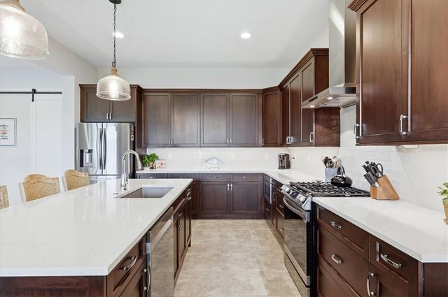 7712 SANDHILL LAKE DRIVE, Sarasota, FL 34241