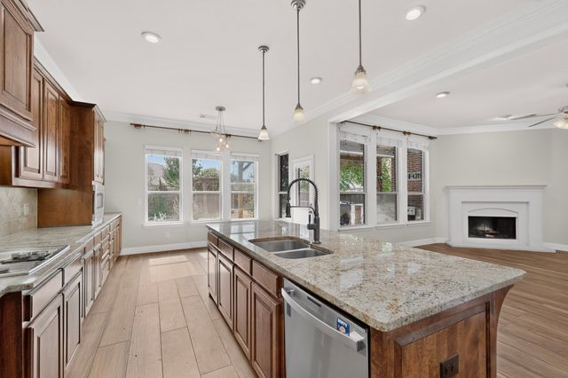 1219 Wedgewood Drive, Forney, TX 75126