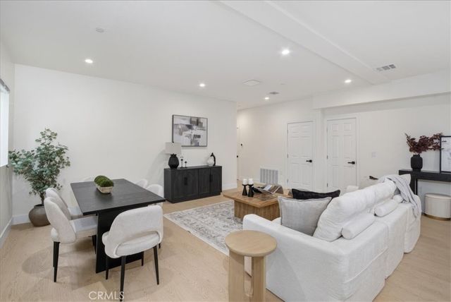 16619 Lake Avenue, Paramount, CA 90723
