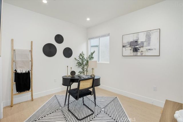 16619 Lake Avenue, Paramount, CA 90723