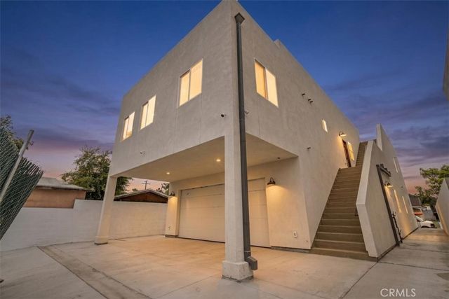 16619 Lake Avenue, Paramount, CA 90723