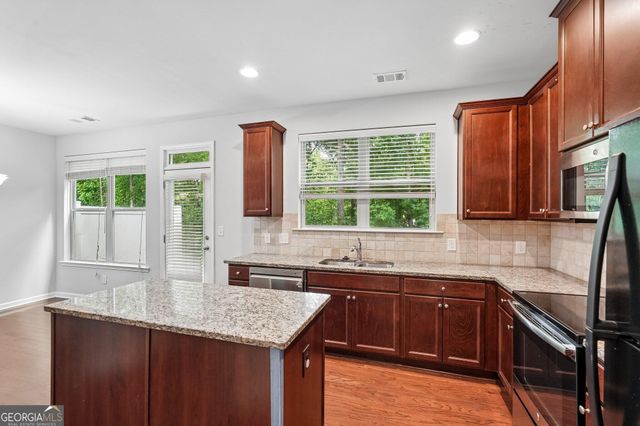 5860 Vinyard Lane, Cumming, GA 30041