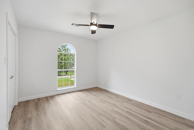 10 Christina Way, Conway, AR 72032