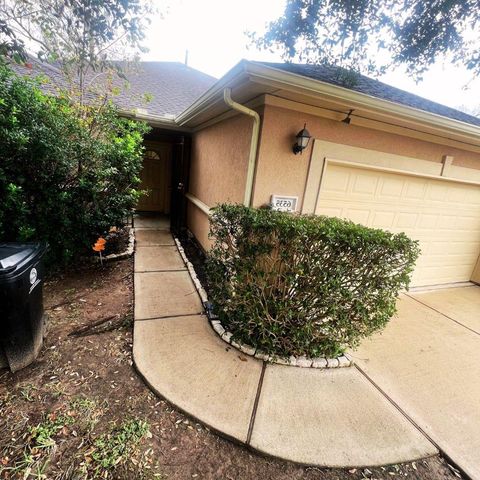 6535 Radcliffe Street, Houston, TX 77091
