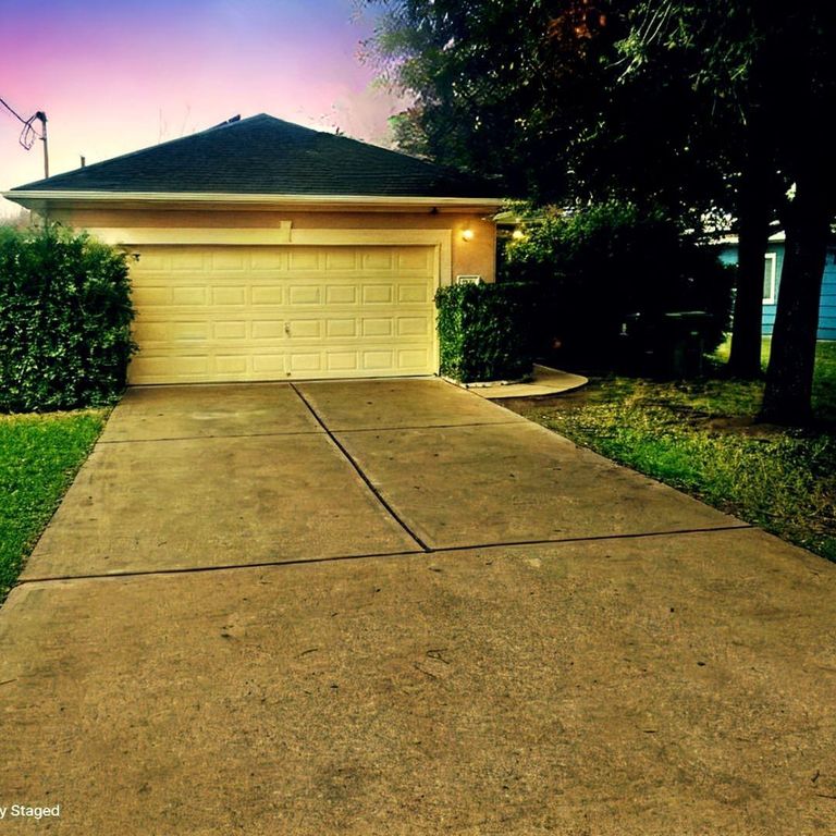 6535 Radcliffe Street, Houston, TX 77091