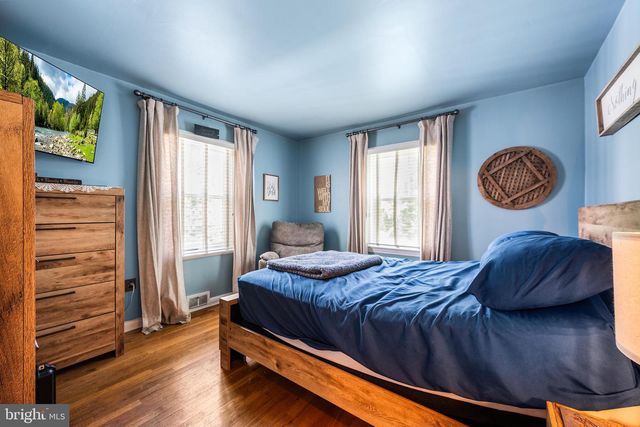 310 PEACHTREE LN, Delanco, NJ 08075
