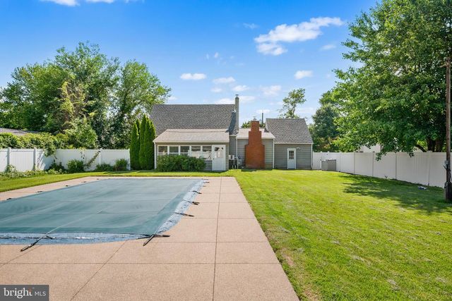 310 PEACHTREE LN, Delanco, NJ 08075