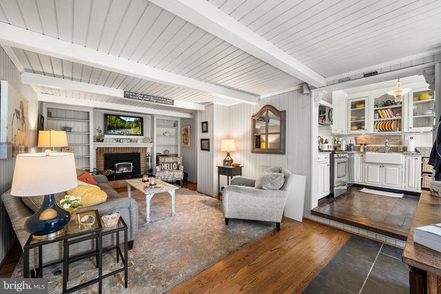 310 PEACHTREE LN, Delanco, NJ 08075