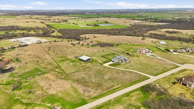 9630 Hackamore Court, Justin, TX 76247