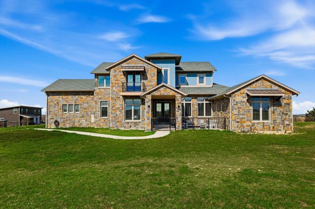 9630 Hackamore Court, Justin, TX 76247