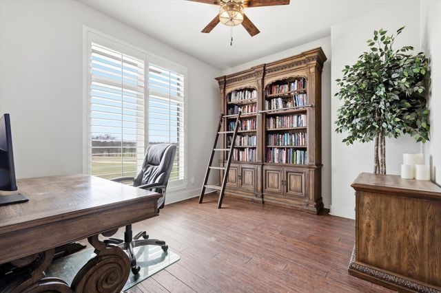 9630 Hackamore Court, Justin, TX 76247