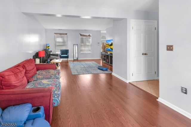 664 Irvington Ave 6, Maplewood Twp., NJ 07040