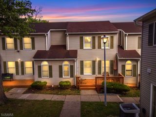 664 Irvington Ave 6, Maplewood Twp., NJ 07040
