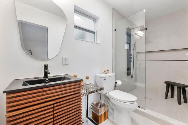 701 SE 5th Court, Pompano Beach, FL 33060