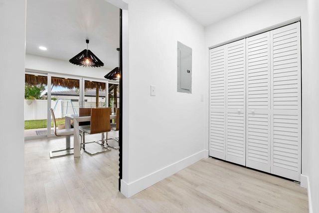 701 SE 5th Court, Pompano Beach, FL 33060