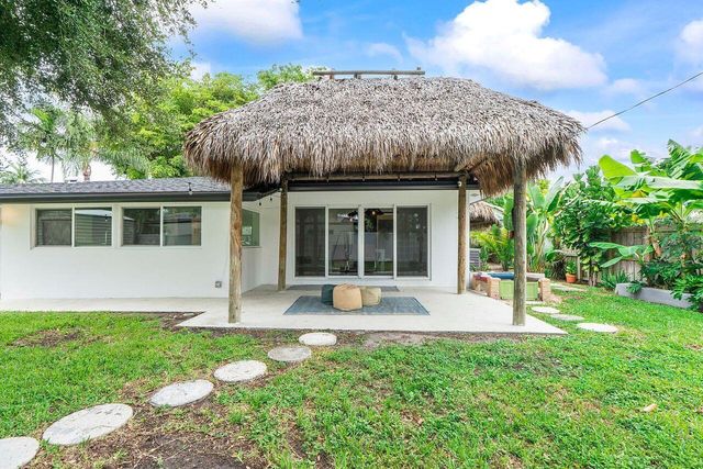 701 SE 5th Court, Pompano Beach, FL 33060