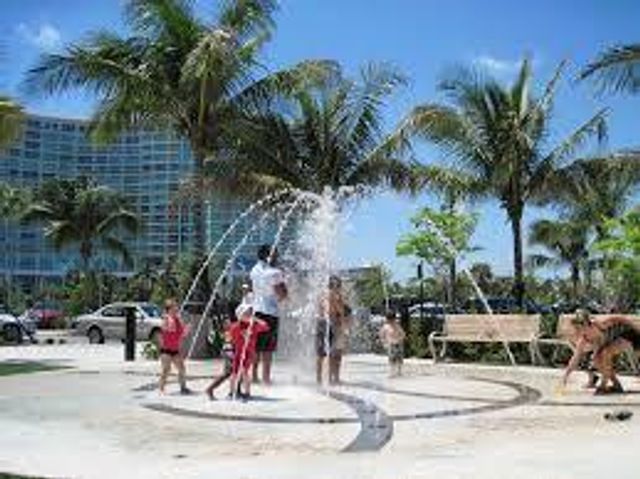 701 SE 5th Court, Pompano Beach, FL 33060