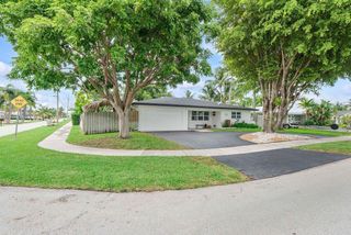 701 SE 5th Court, Pompano Beach, FL 33060