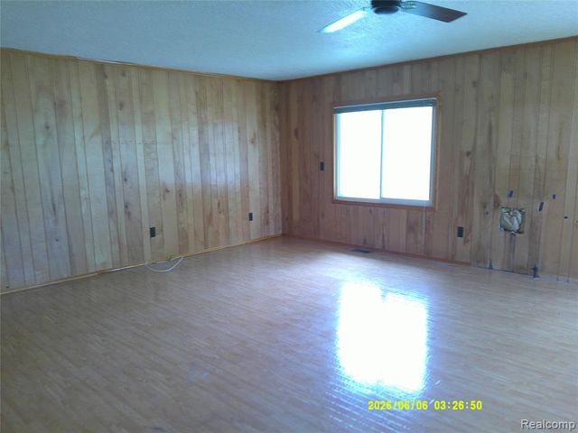 30925 Block Street, Garden City, MI 48135