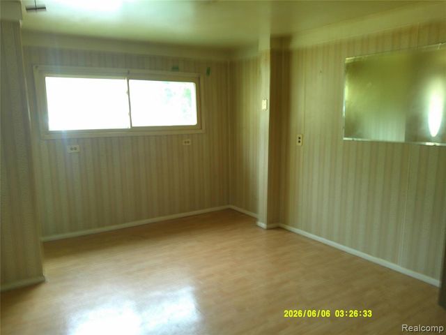 30925 Block Street, Garden City, MI 48135